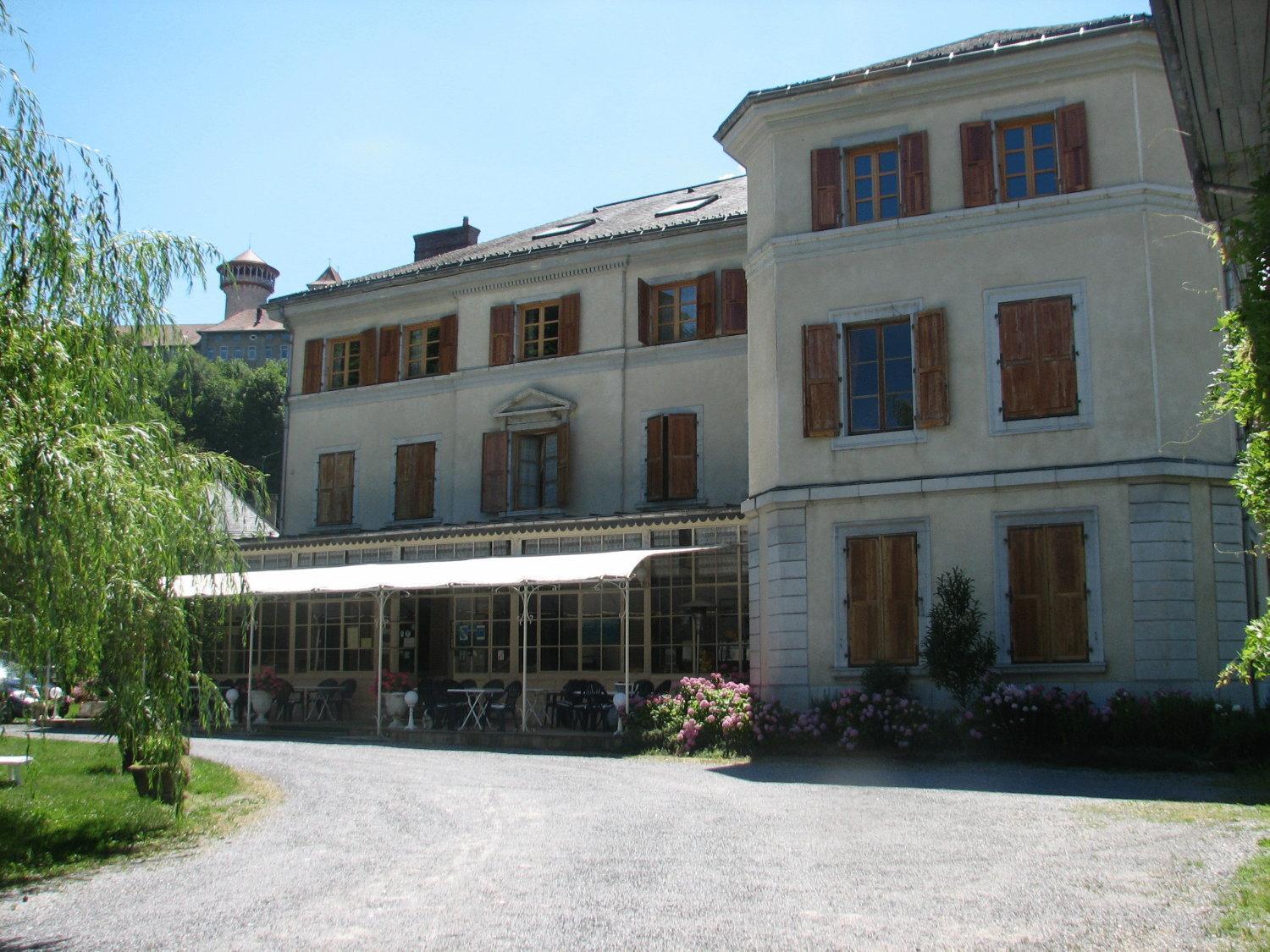 Hotel Du Parc - Manoir Du Baron Blanc Faverges Eksteriør billede