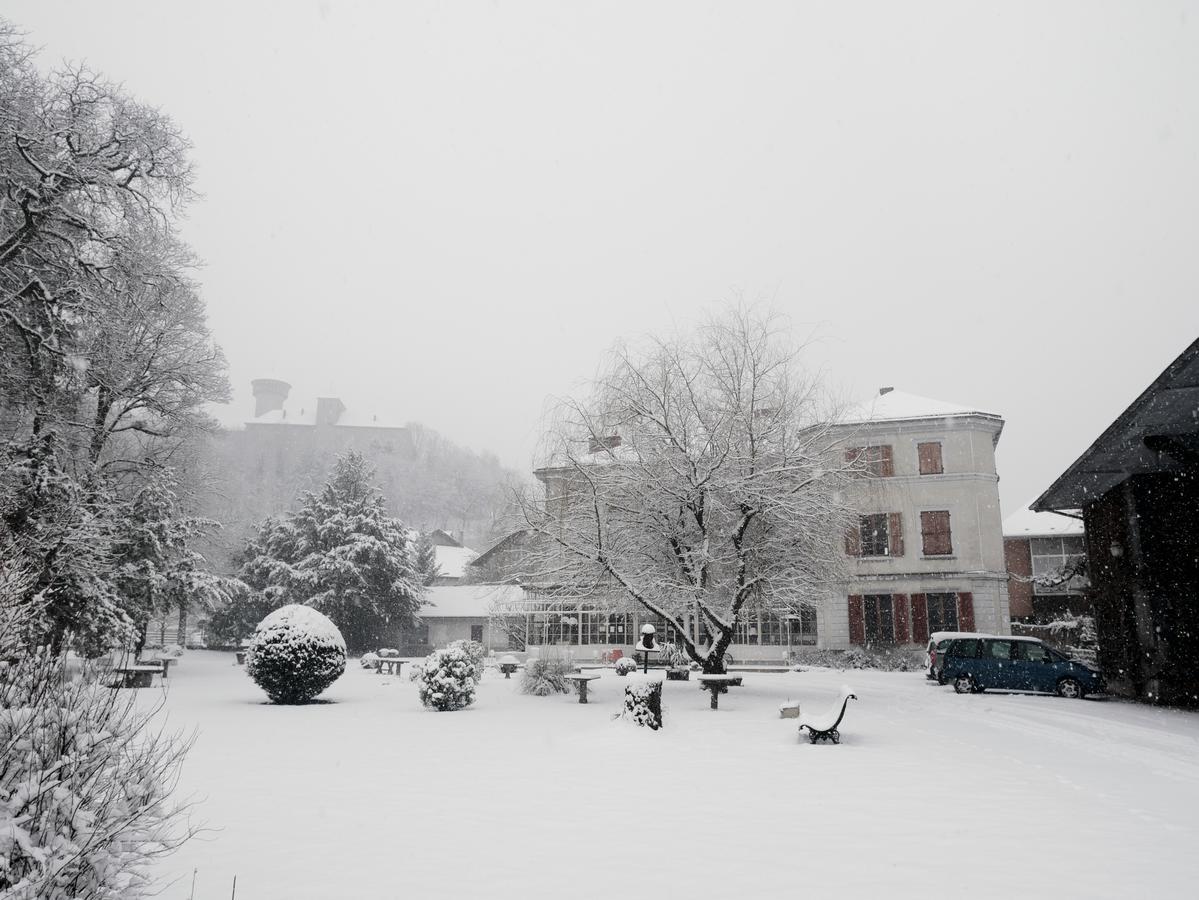 Hotel Du Parc - Manoir Du Baron Blanc Faverges Eksteriør billede