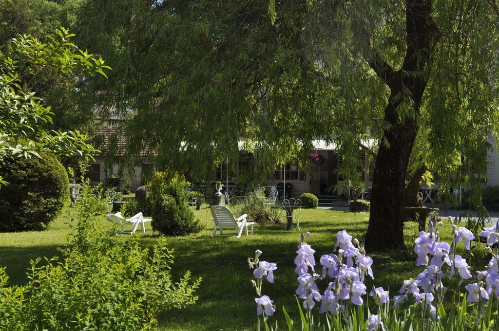 Hotel Du Parc - Manoir Du Baron Blanc Faverges Eksteriør billede